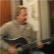 Chitarrista offre lezioni